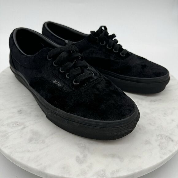 Vans Shoes - Vans authentic Lo Pro Black Velvet Lace Up Women's Sz10 Men's Size 7